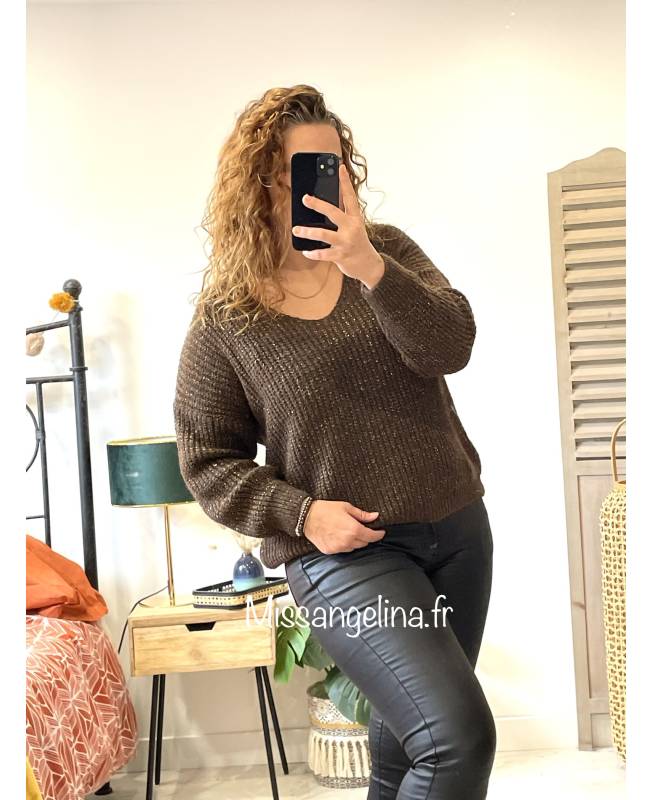 PULL TENDANCE MARRON A PAILLETTES DORE