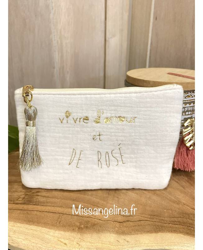 Pochette en gaze de coton blanc avec inscrit VIVRE D'AMOUR ET DE ROSE en doré , made in italy