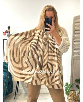 ECHARPE BEIGE A RAYURES ESPRIT ZEBRE DANS LES TONS BEIGE ET CAMEL