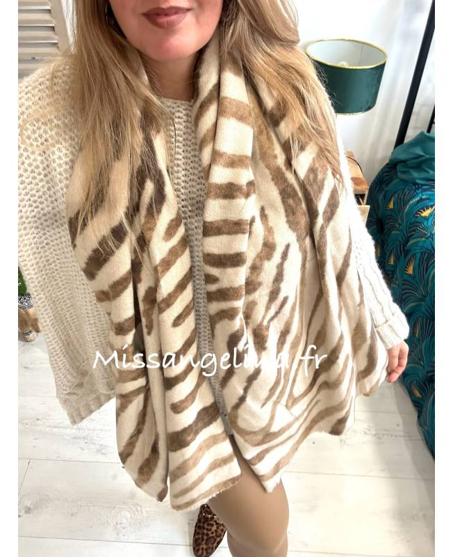 ECHARPE EN LAINE ET VISCOSE BEIGE ET CAMEL A MOTIF ZEBRE