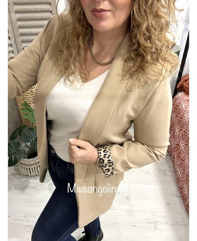 veste beige made in italy avec doublure leopard