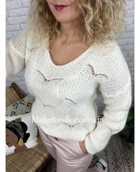 pull maille ajourée blanc col V made in italy